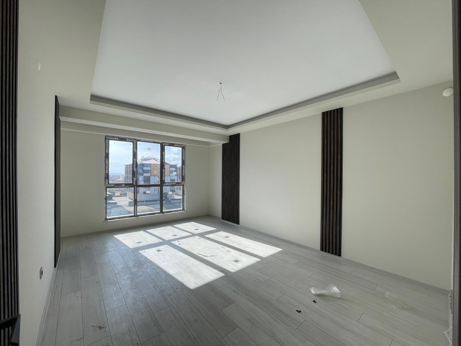 ŞÜKRÜPAŞA'DA 2+1 KİRALIK DAİRE